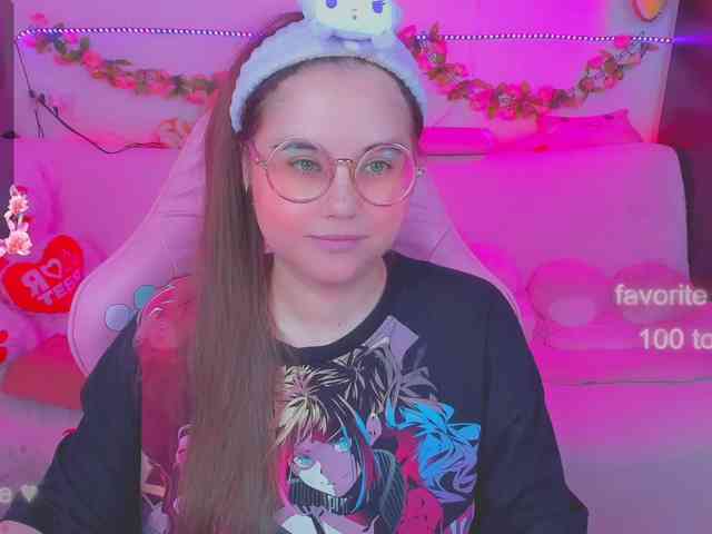 LoliSuccub webcam