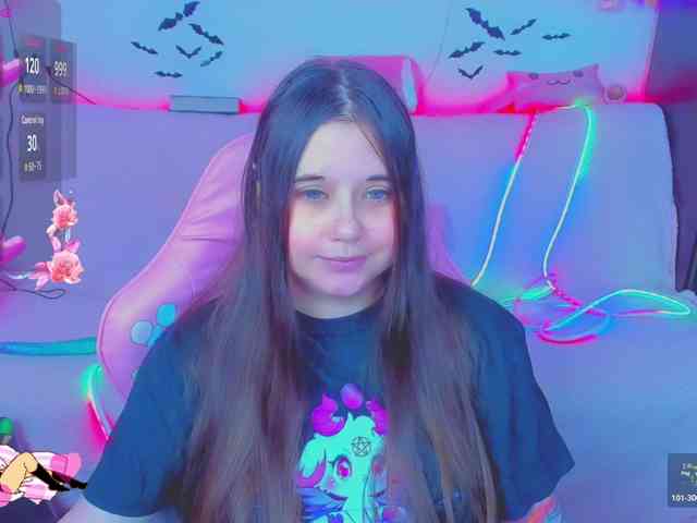 LoliSuccub webcam