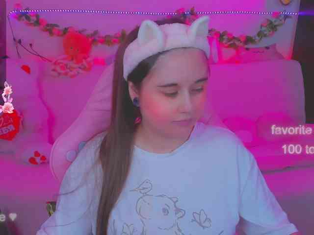 LoliSuccub webcam