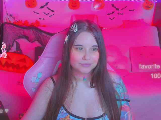 LoliSuccub webcam