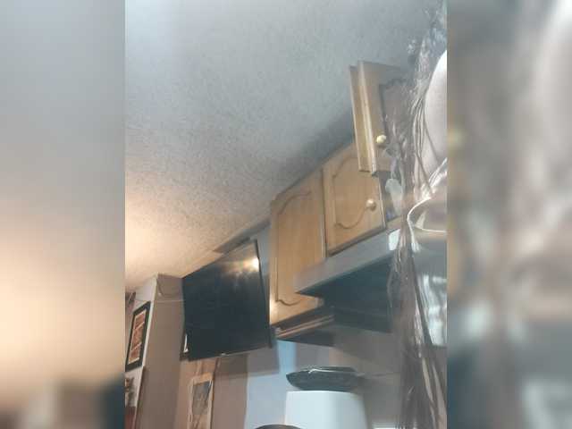 karolfox's BongaCams show and profile