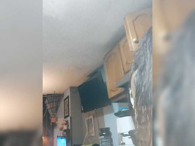 karolfox's BongaCams show and profile