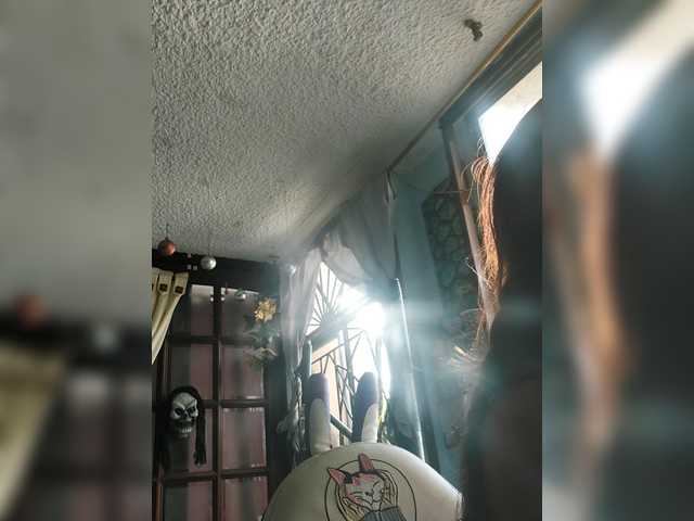 karolfox's BongaCams show and profile