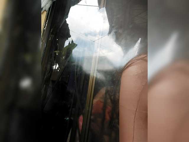 karolfox's BongaCams show and profile