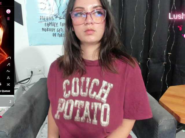 SweetLilith's BongaCams show and profile