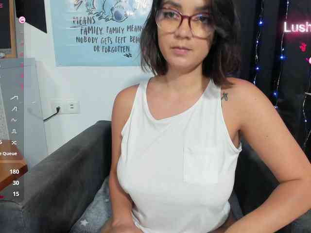 Alice_Rose webcam
