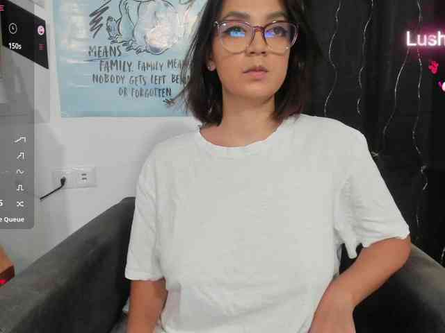 Alice_Rose webcam