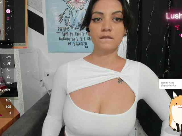 Alice_Rose webcam