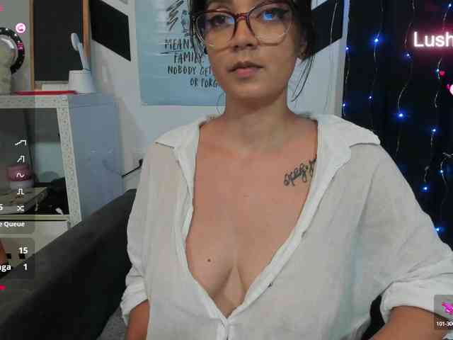 Alice_Rose webcam