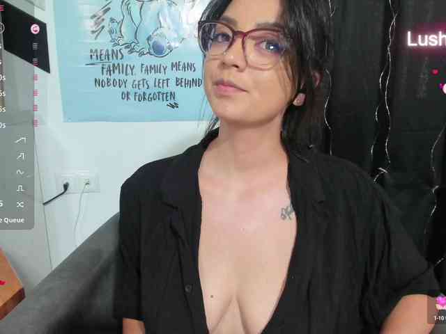 Alice_Rose webcam