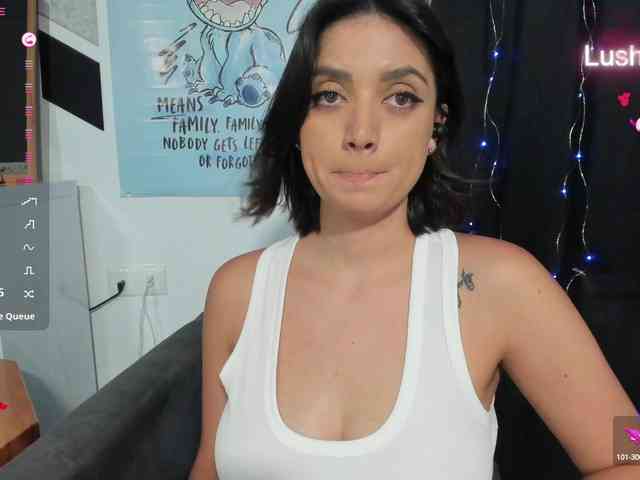 Alice_Rose webcam