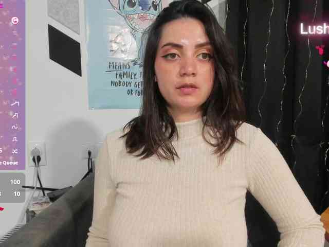 Alice_Rose webcam