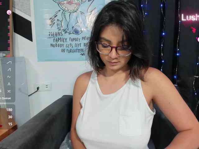 Alice_Rose webcam