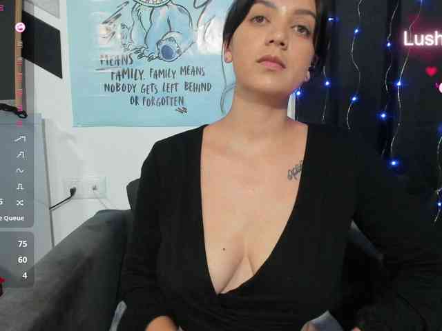 Alice_Rose webcam