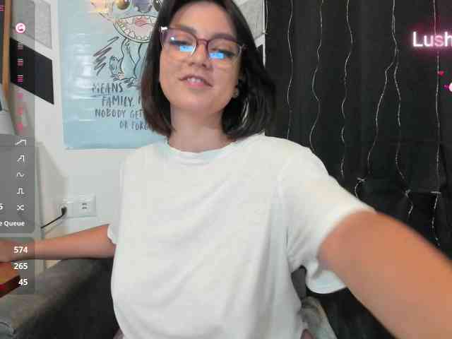 Alice_Rose webcam