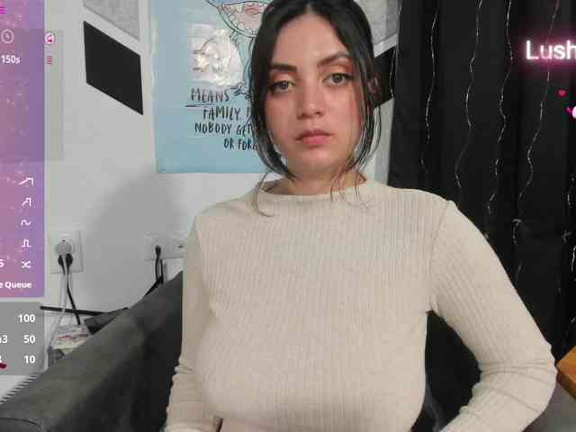 Alice_Rose webcam