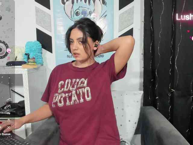 Alice_Rose webcam