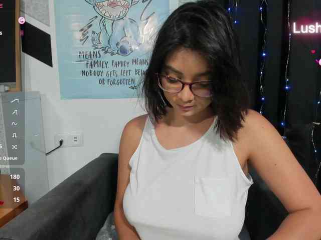 Alice_Rose webcam