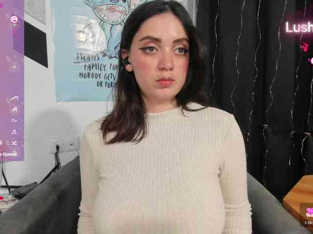 Alice_Rose webcam