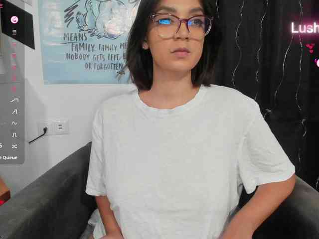 nude voyeur web cam SweetLilith