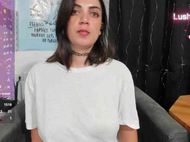 Alice_Rose webcam