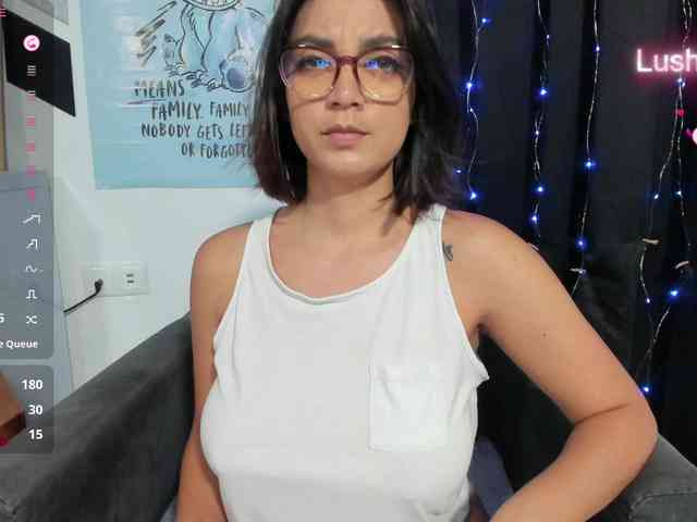 Alice_Rose webcam