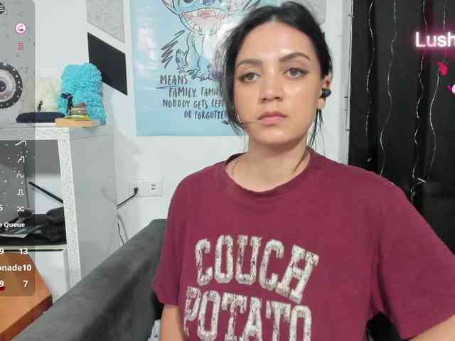 Alice_Rose webcam