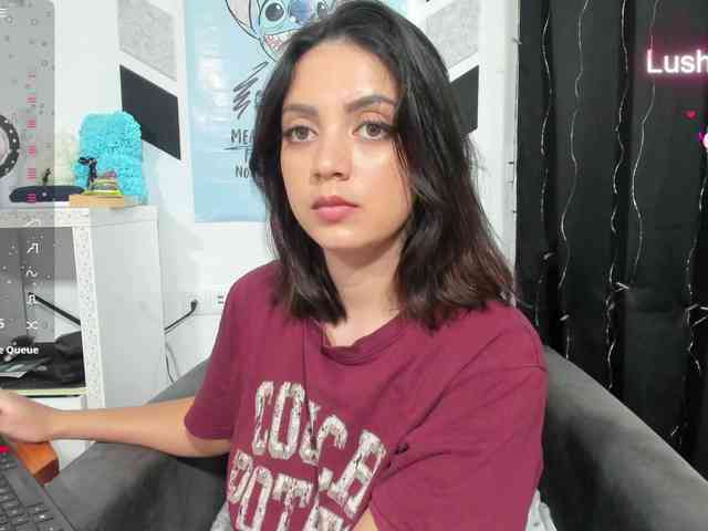 Alice_Rose webcam