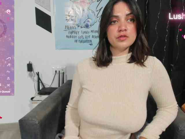 Alice_Rose webcam
