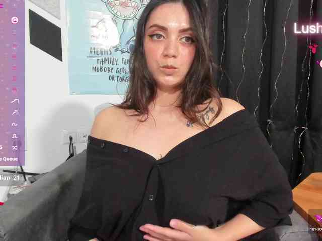 Alice_Rose webcam