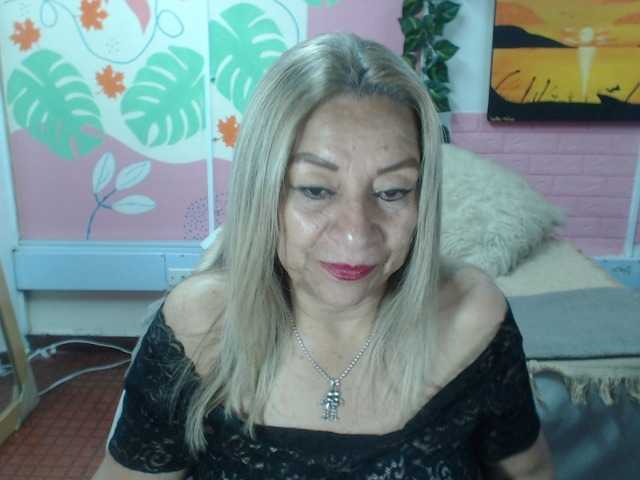 valeria-sexy webcam bongacams model stream image