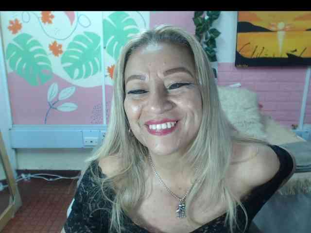 valeria-sexy webcam