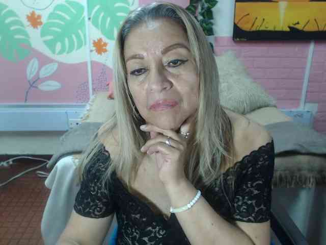 valeria-sexy webcam