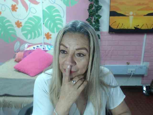 valeria-sexy webcam