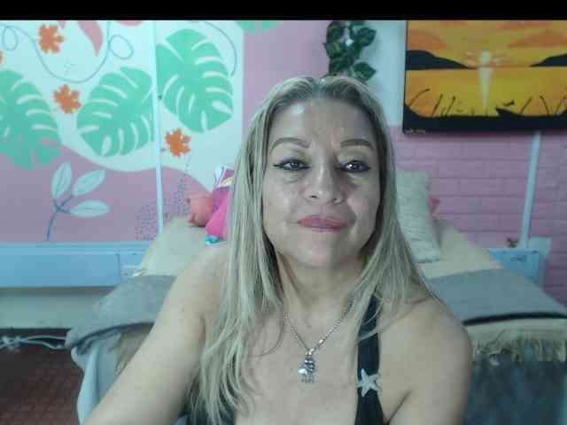 valeria-sexy webcam