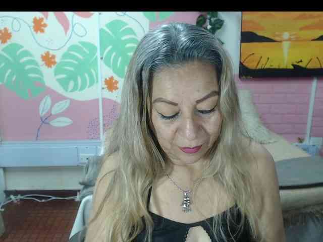 valeria-sexy webcam