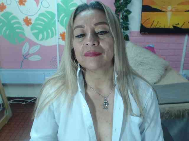 valeria-sexy webcam