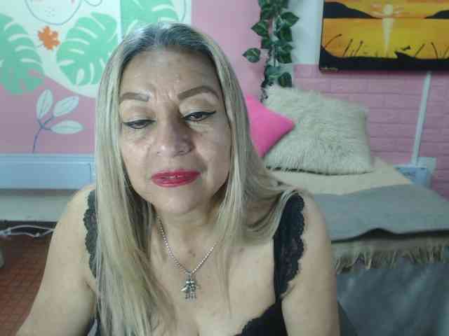 valeria-sexy webcam