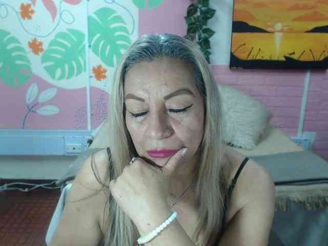 valeria-sexy webcam