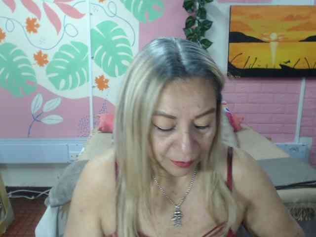 valeria-sexy webcam