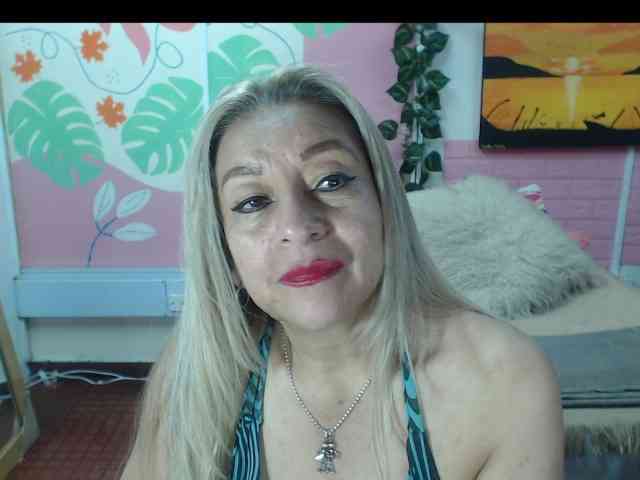 valeria-sexy webcam