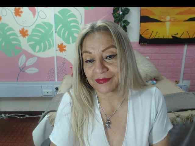valeria-sexy webcam