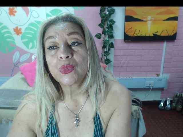 valeria-sexy webcam