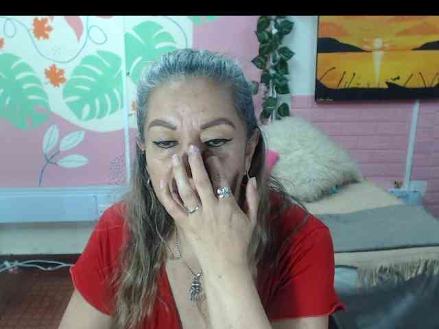 valeria-sexy webcam