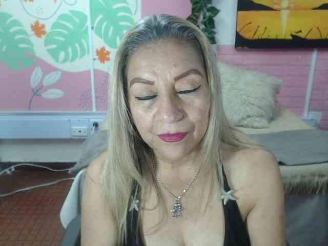 valeria-sexy webcam