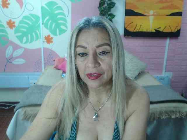 valeria-sexy webcam