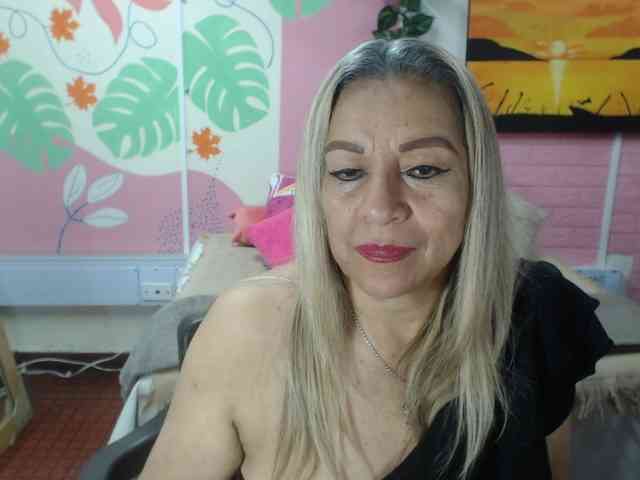 valeria-sexy webcam