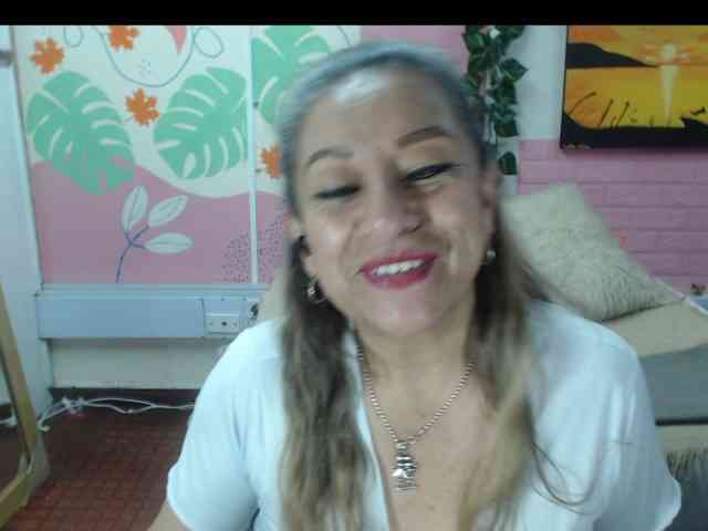 valeria-sexy webcam
