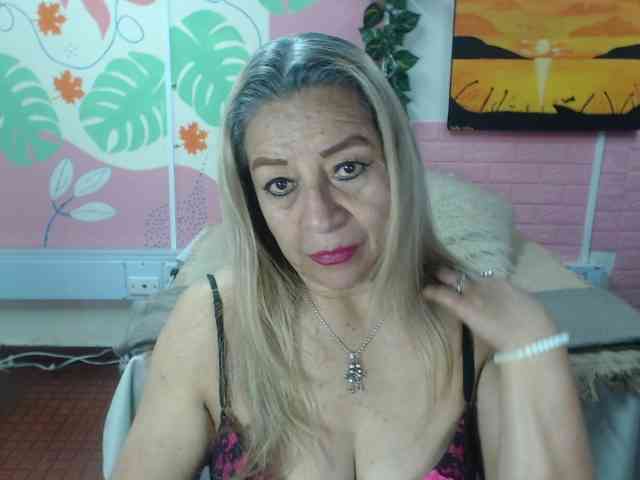 valeria-sexy webcam