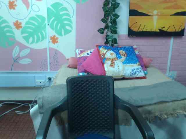 valeria-sexy valeria-sexy